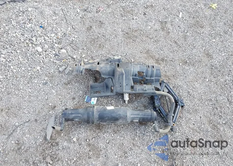 2005 Mercury Sable Ls from USA, damaged, VIN 1MEFM55S05A617789